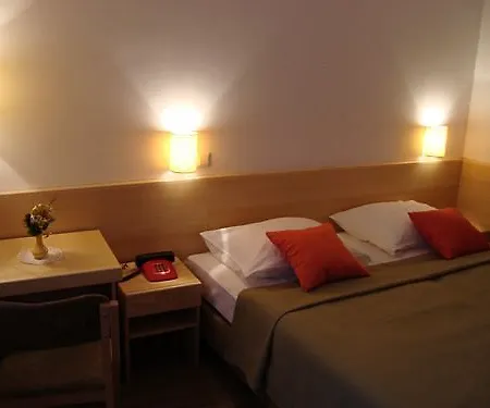 Kanin Hotel